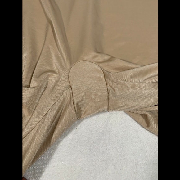 NEW Spanx Power Conceal Her High Waist Mid Thigh Short Shaper‎ [SZ Small ] - Picture 7 of 12